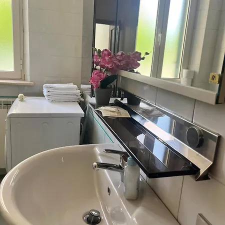 Mare Piano Terra Con Terrazzino