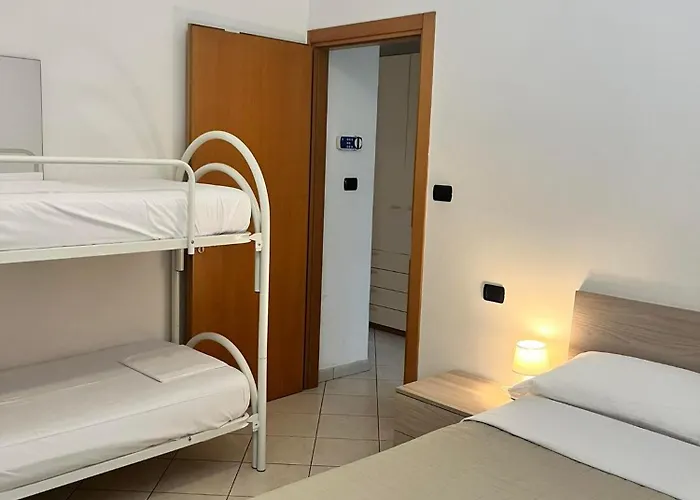 Mare Piano Terra Con Terrazzino San Benedetto del Tronto