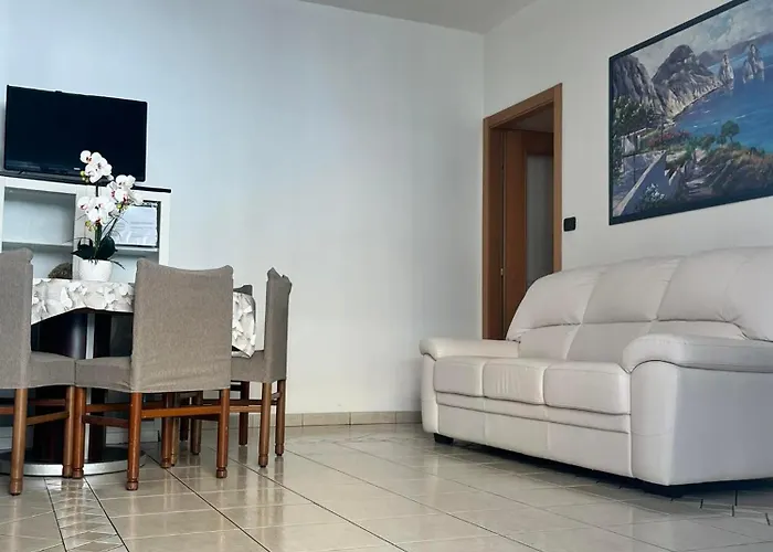 Mare Piano Terra Con Terrazzino *